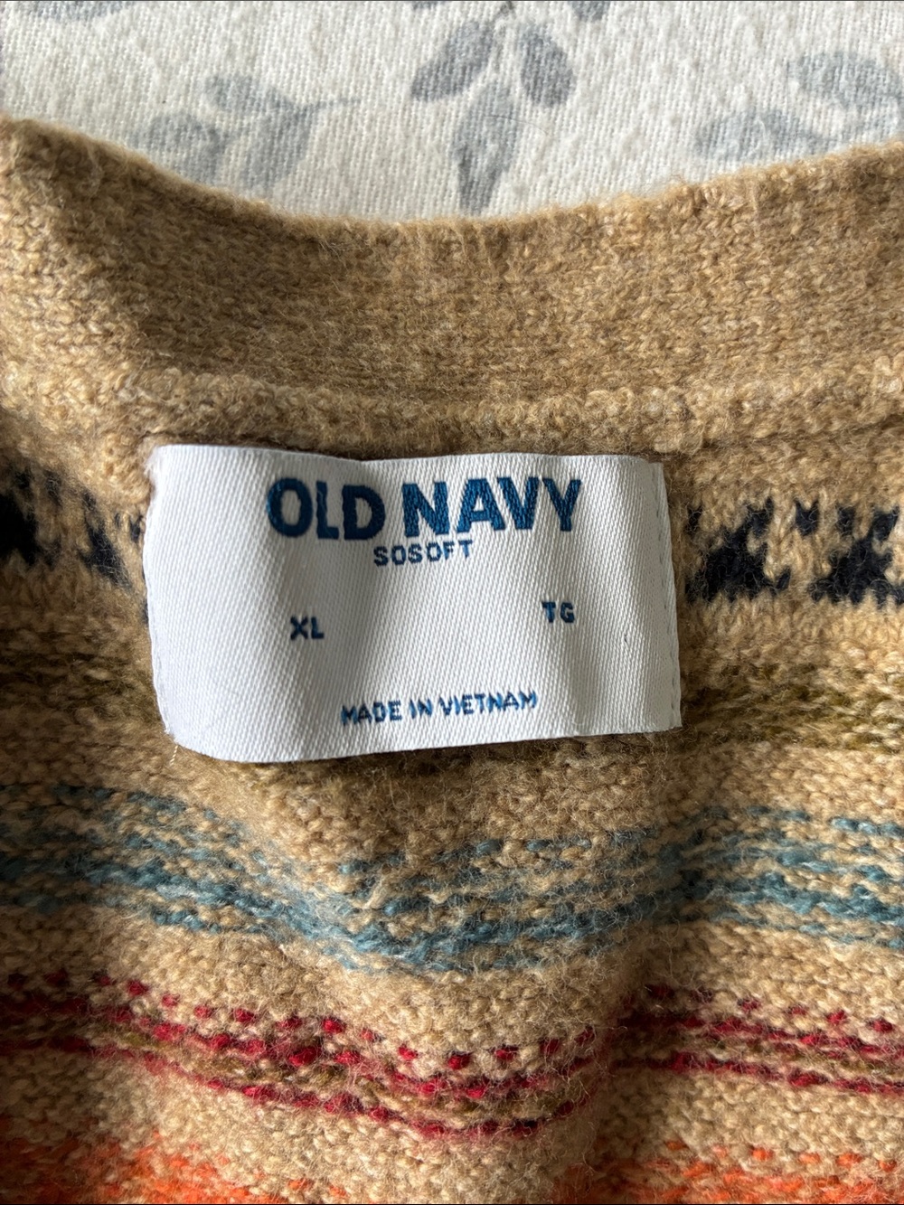 So So Soft! Old Navy Striped Knit Button Front Vest in Tan and Multicolor - Picture 5 of 7